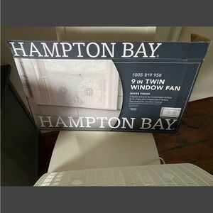 NEW in box NWT Hampton Bay Twin Dual Direction Window Fan